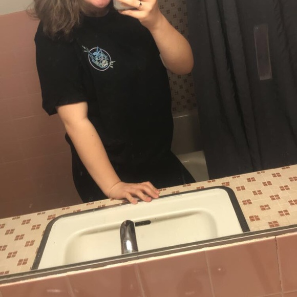 Meet your Posher, Serena - Picture 1 of 1